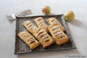 Apfeltaschen mit Blätterteig Rezept
