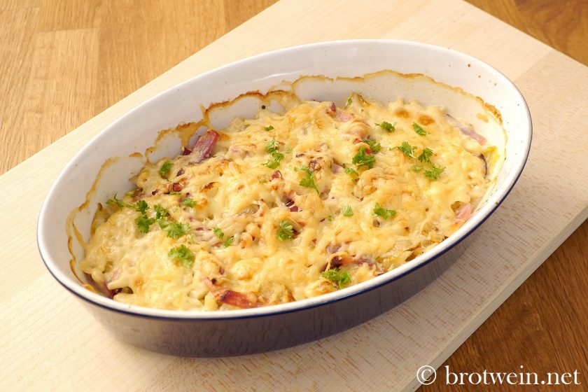 Chicorée-Auflauf mit Schinken und Senfsahne - Brotwein Chicorée-Auflauf mit Schinken und Senfsahne - Brotwein