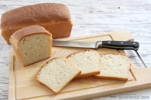 Dinkeltoast - Rezept für 100 % Dinkel Toastbrot