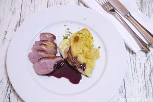 Entenbrust mit Rotwein-Portwein-Sauce