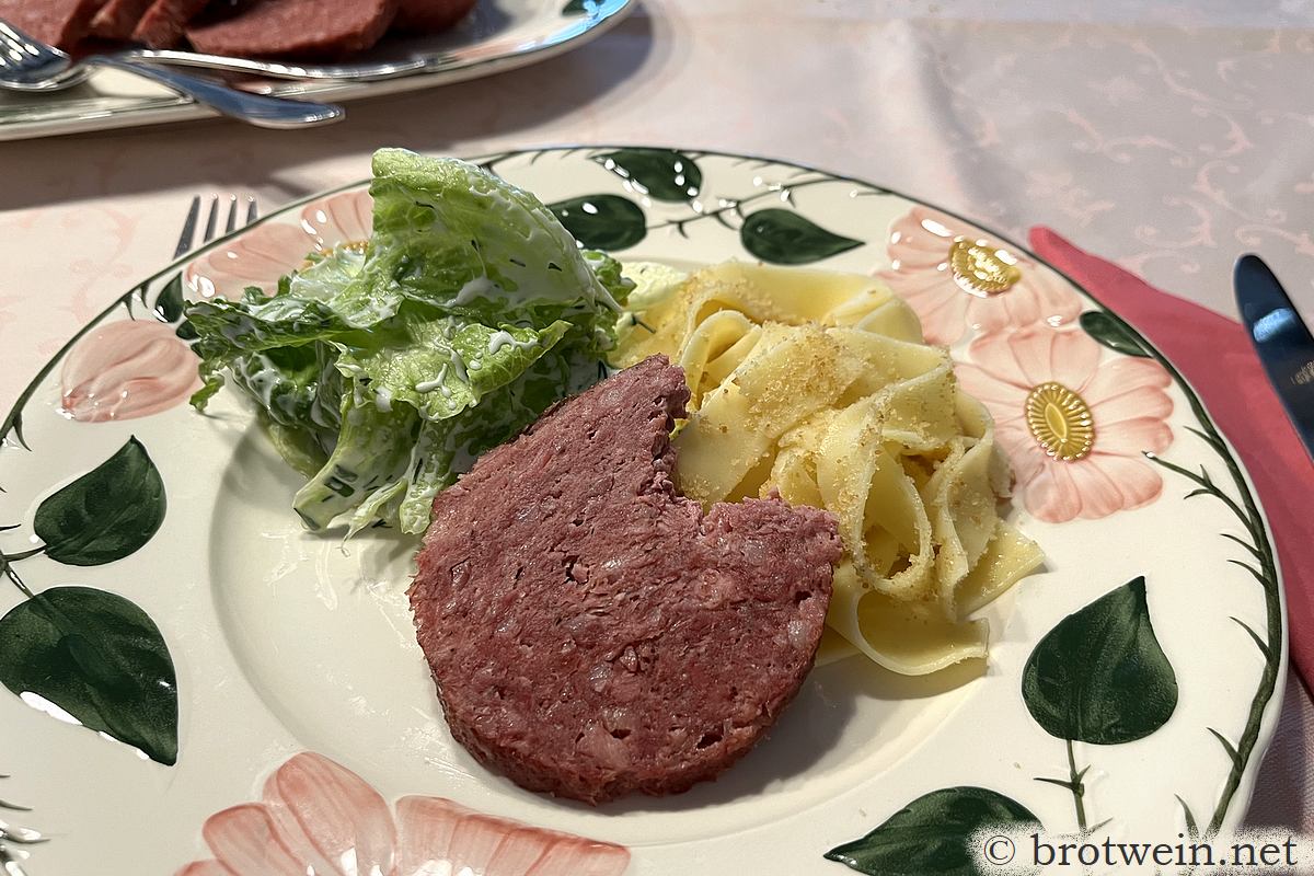 Flurgönder Rezept - Fuldaer Schwartenmagen mit Bandnudeln