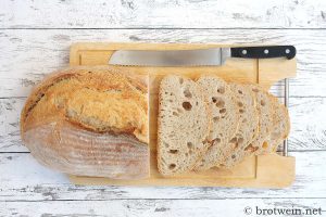 Französisches Landbrot mit Sauerteig
