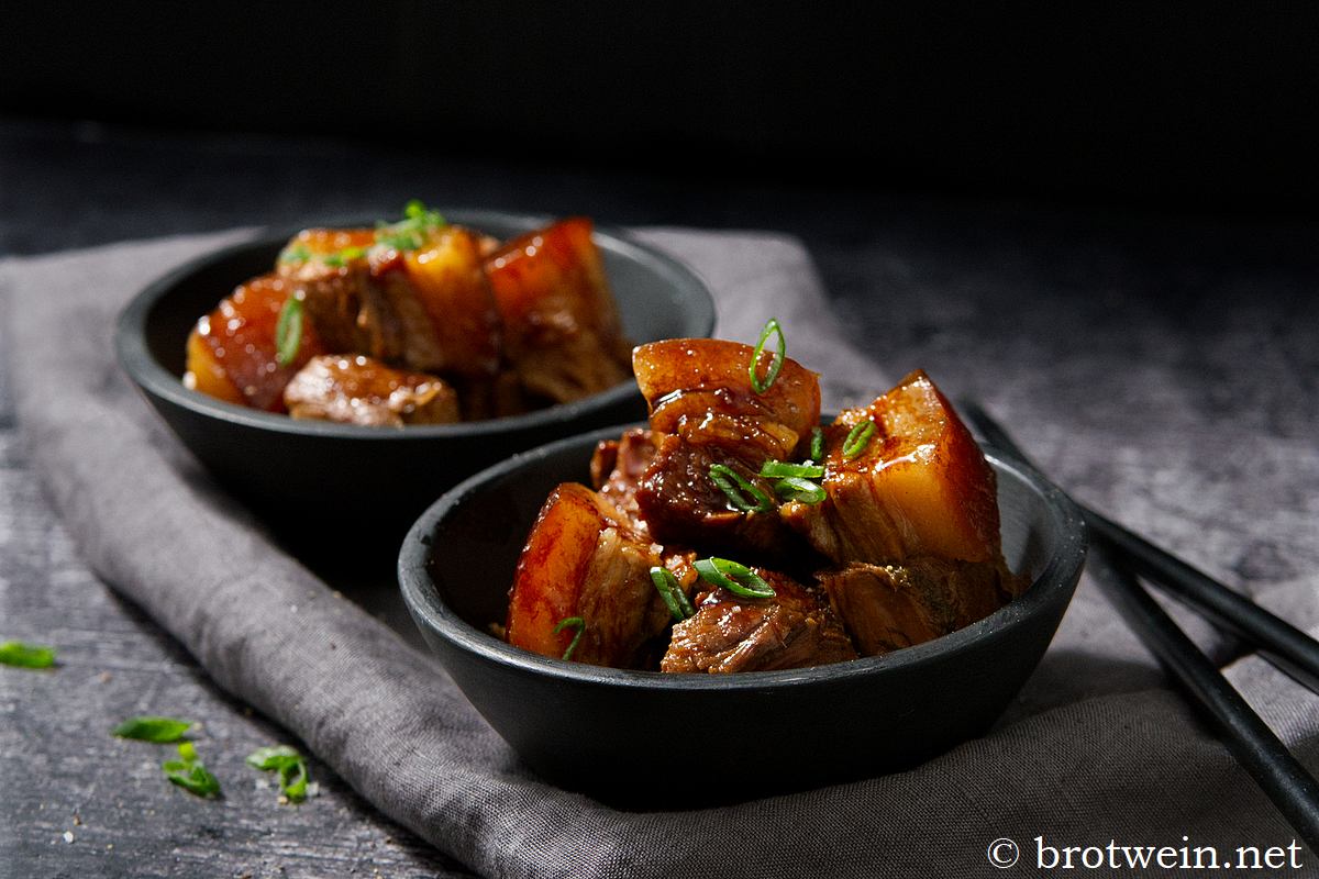 Hong Shao Rou - Rezept für rot geschmortes Schweinefleisch