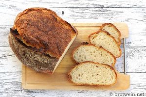 Hartweizenbrot wie in Italien als Topfbrot