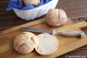 Joghurtbrötchen - einfache Brötchen mit Joghurt über Nacht