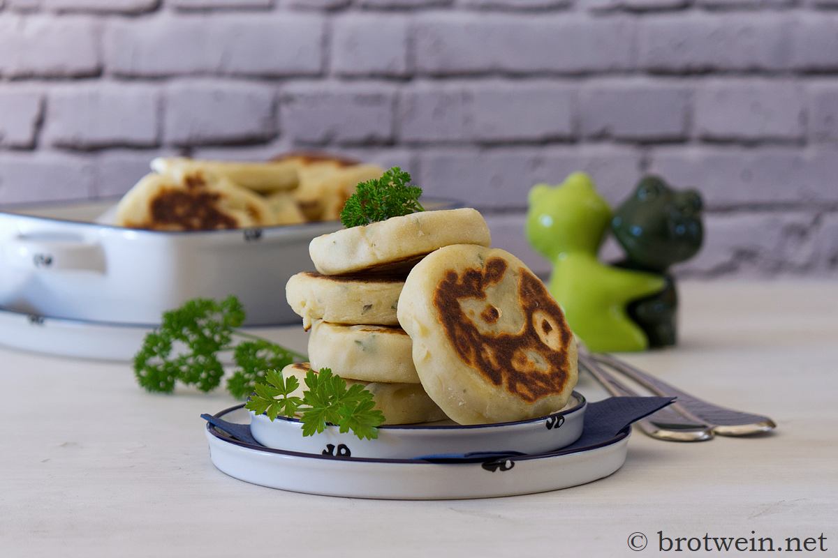 Kartoffelplätzchen - Rezept für Kartoffeltaler - Omas Kartoffelküchle