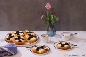 Kolatschen - Rezept für böhmische Mohn-Quark-Taler