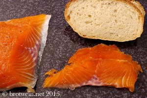Lachs gebeizt mit Fenchel und Pfeffer