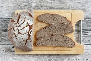 Roggenvollkornbrot - Rezept mit Sauerteig