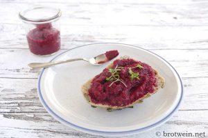 Rote Beete Meerettich Aufstrich