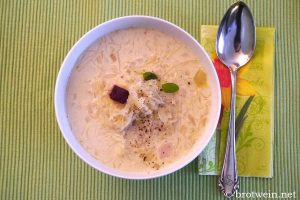 Sauerkrautsuppe mit Kassler und Sahne - einfaches Thüringer Rezept