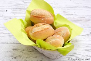 Schrippen - Rezept für Berliner Brötchen