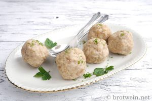 Semmelknödel selber machen