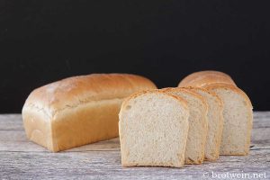 Toastbrot mit Salz-Hefe-Verfahren - Weizentoast
