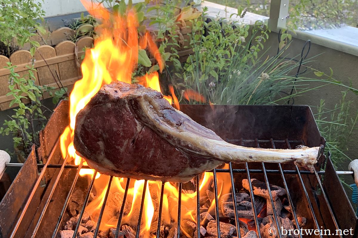 Tomahawk Steak rückwärts grillen