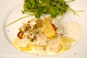 Topinambur Kartoffelgratin mit Haselnüssen