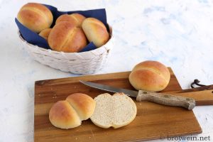 Weggli - Schweizer Milchbrötchen