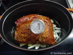 Pulled Pork mit Biersauce aus dem Ofen