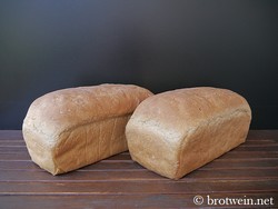 Toastbrot als Weizentoast mit 25 % Vollkornmehl
