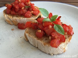 Bruschetta mit Tomaten und Knoblauch - einfache italienische Vorspeise