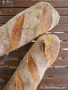 Brot: Baguette - Weißbrot mit krachender Kruste