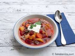 Borschtsch - Rezept für Rote Bete Suppe