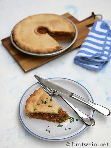 Perth nationalsang Også Meat Pie - Rezept für Fleisch Pastete - Brotwein