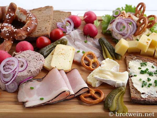 Bayerische Brotzeit Rezepte Und Zutaten Für Brotzeitplatte Brotwein