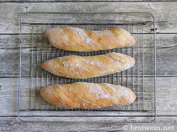 Dinkelbaguette Rezept - Brotwein