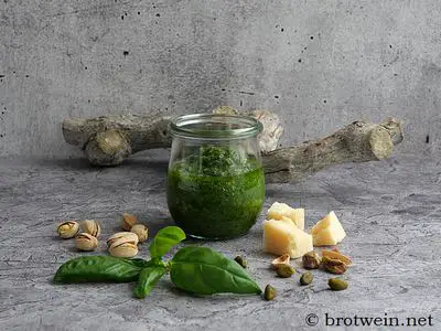 Pesto mit Pistazien - Pistazienpesto Rezept