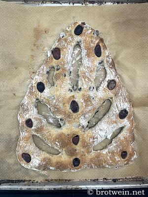 goldbraun gebackene Fougasse