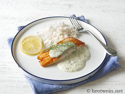 Lachs mit Dillsauce