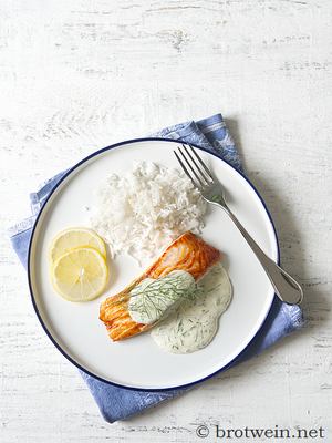 Lachs mit Dillsauce