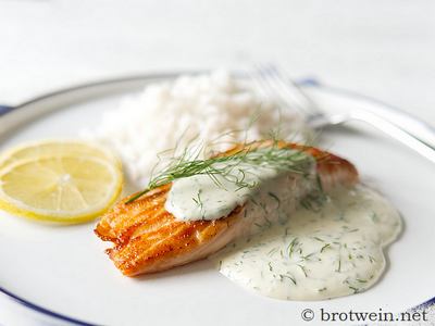 Lachs mit Dillsauce