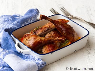 Ente tanchiert mit Flügel, Keulen und Brust