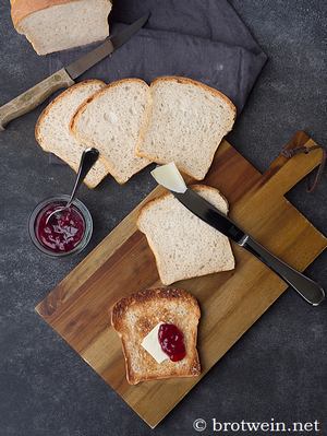 Für süßes und herzhaftes gleichermaßen geeignet: Roggentoast