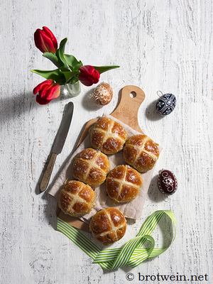 Hot Cross Buns