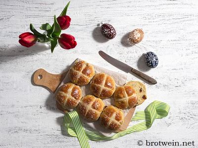 Hot Cross Buns
