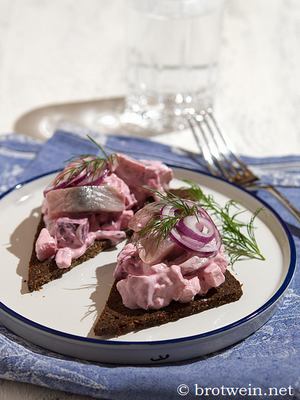 Heringssalat mit Roter Bete