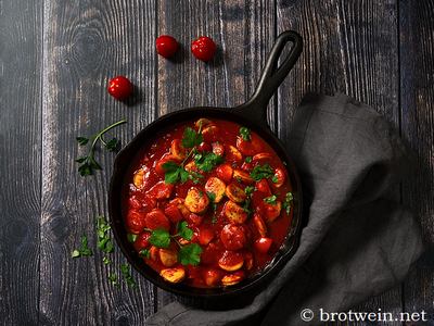 Würstchengulasch Rezept schnell & einfach