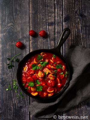 Würstchengulasch Rezept schnell & einfach