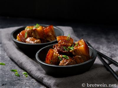 Hong Shao Rou - Rot geschmortes Schweinefleisch