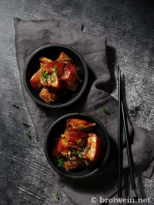 Hong Shao Rou - Rot geschmortes Schweinefleisch