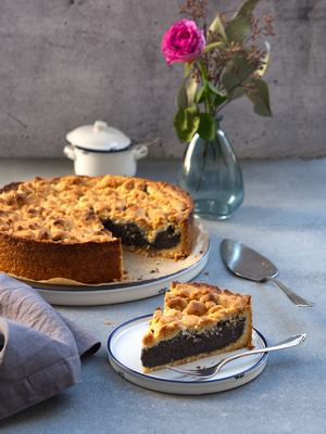 Mohnkuchen mit Streuseln - Omas saftiger Klassiker