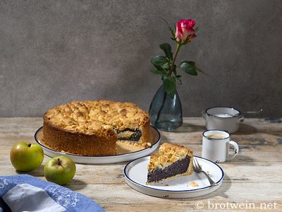 Apfel-Mohnkuchen mit Streuseln