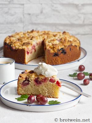 Stachelbeerkuchen mit Rührteig