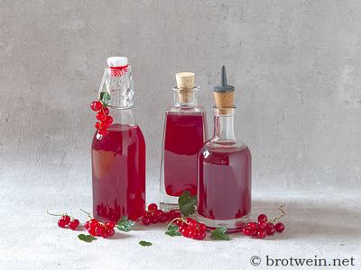 Roter Johannisbeersirup - Rezept zum Selber machen