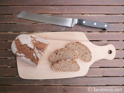 Brot: Roggen-Dinkelvollkorn-Stangen 70:30 mit Roggensauerteig