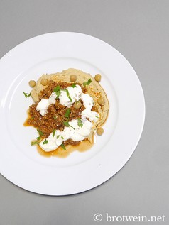 Hummus mit Hackfleisch - Hamshuka