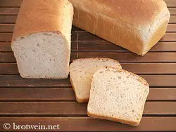 Toastbrot 100 % Weizen mit Sauerteig